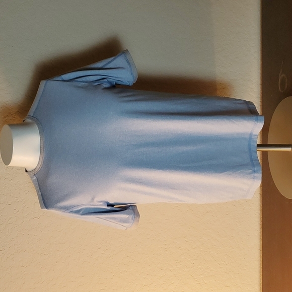 Daniel Cremieux Other - EUC. Cremieux Club 38 Men's T-Shirt, Light Blue, Small